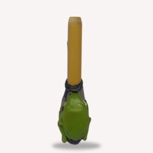 Kuripè Bamboo Pipe Imported Amazonian Green Frog With Flower Right